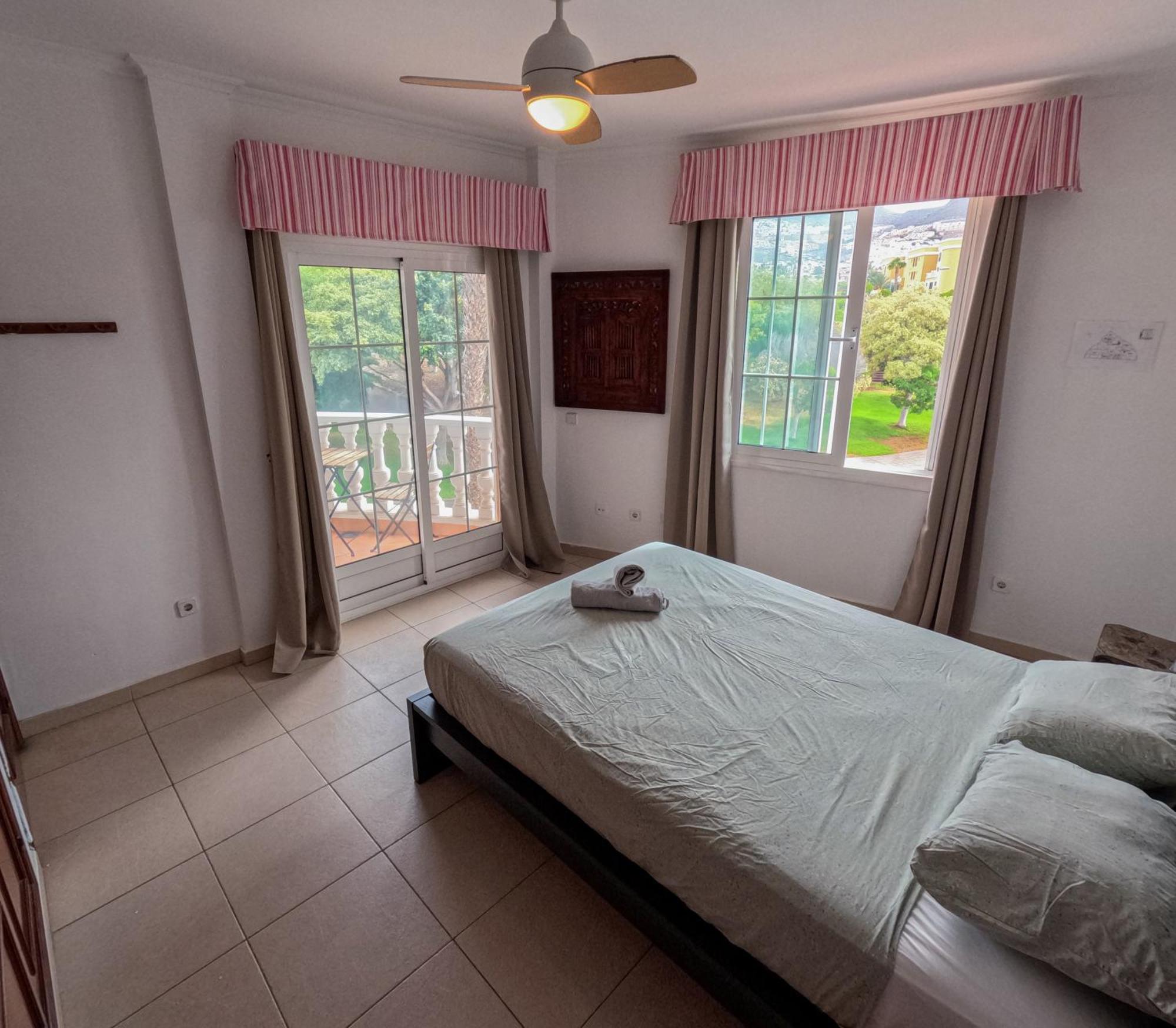 Duque Nest Hostel アデヘ エクステリア 写真