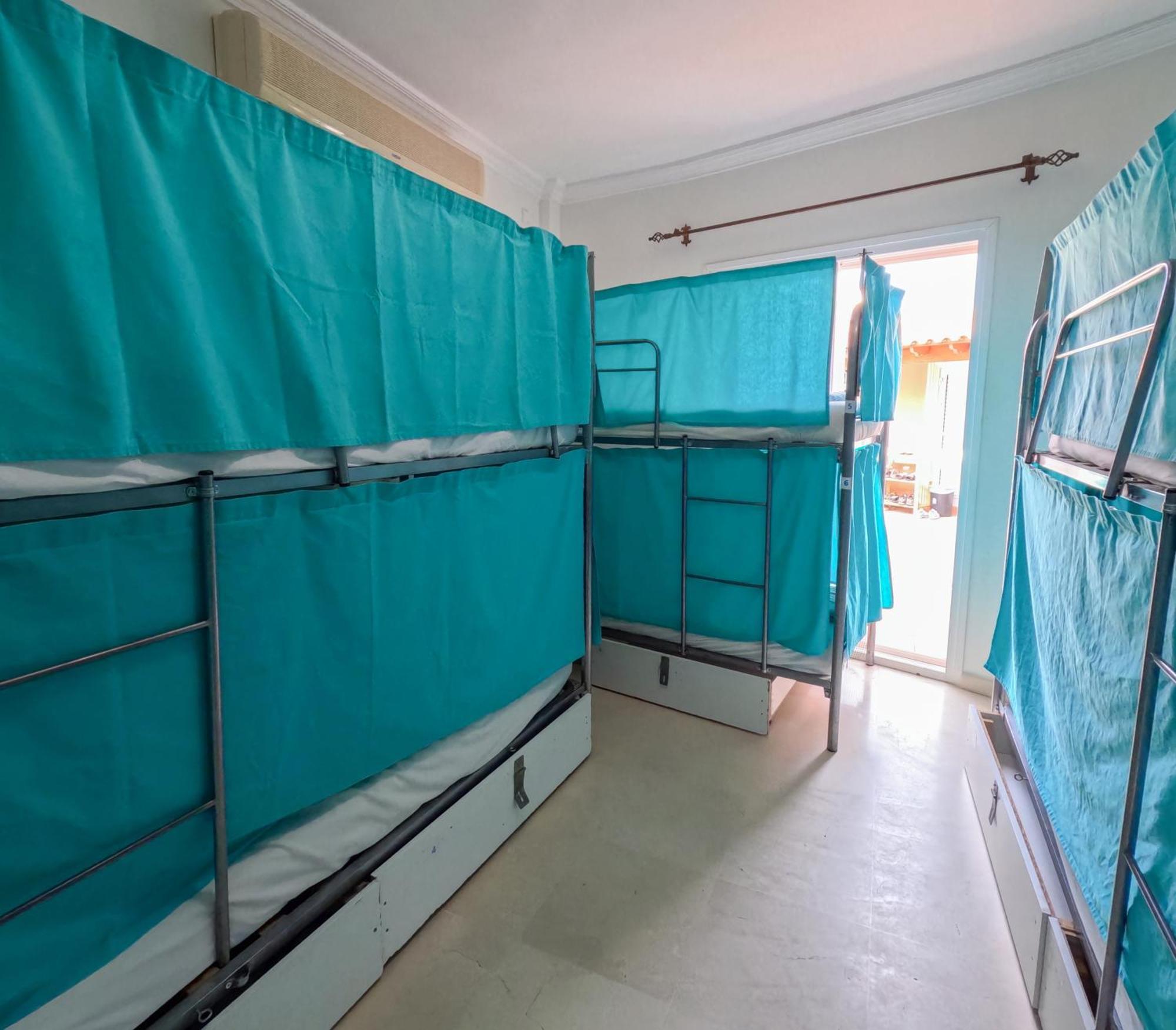 Duque Nest Hostel アデヘ エクステリア 写真
